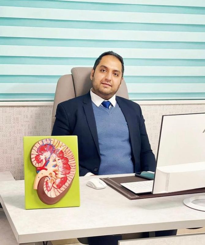 دکتر بهنام صالحی