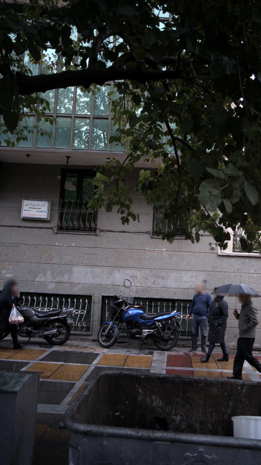 دکتر روزبه بهروز