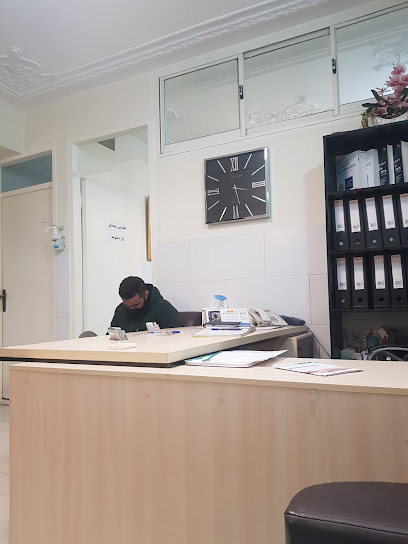 دکتر سید صالحی