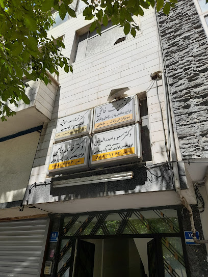 دکتر مسعود صدرالدینی
