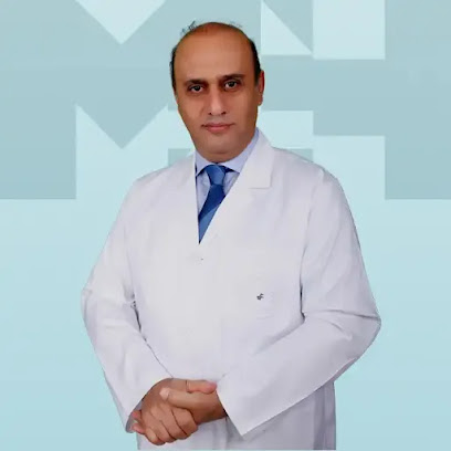 دکتر منصور سعادتی