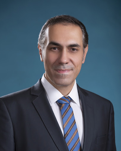 دکتر نوید گلچین
