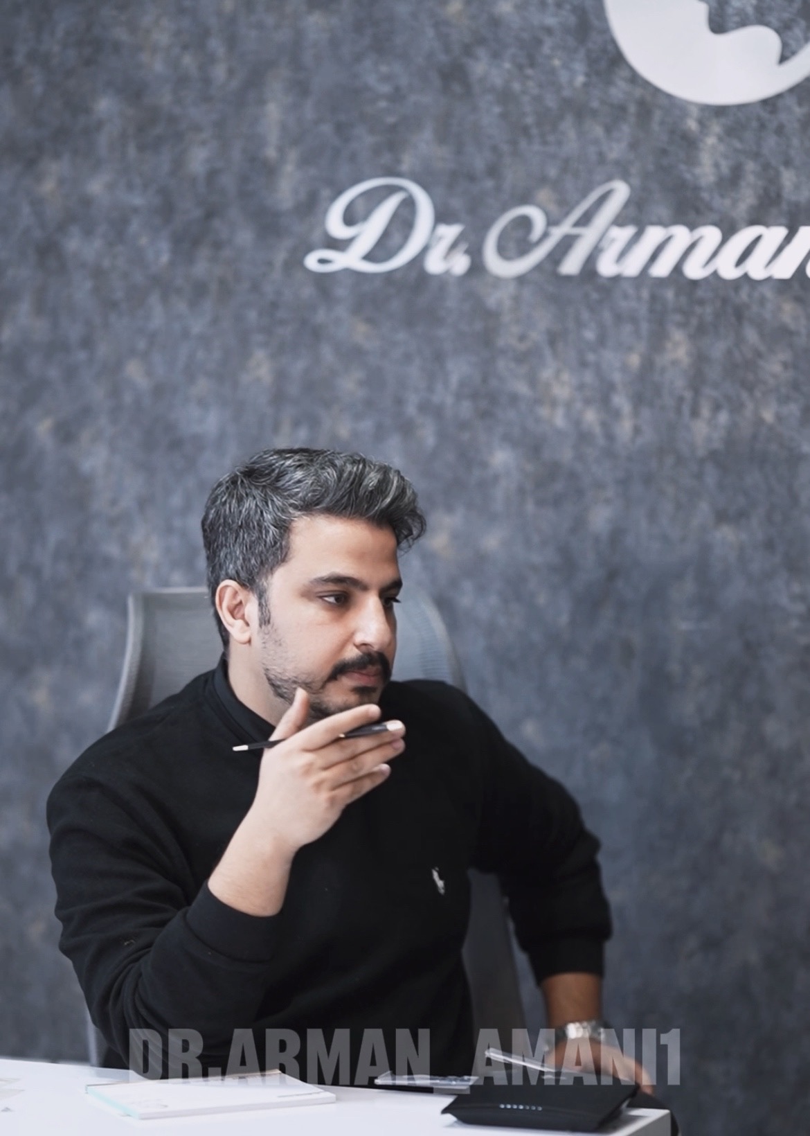 دکتر پوست آرمان امانی