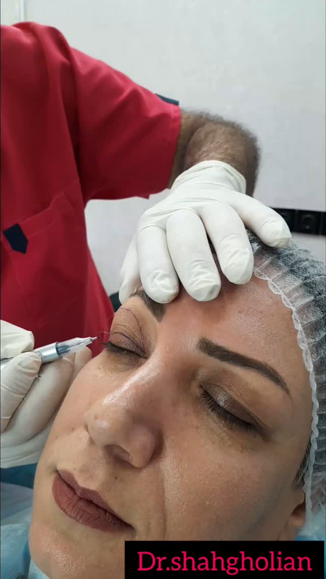دکتر پوست سعید شاهقلیان