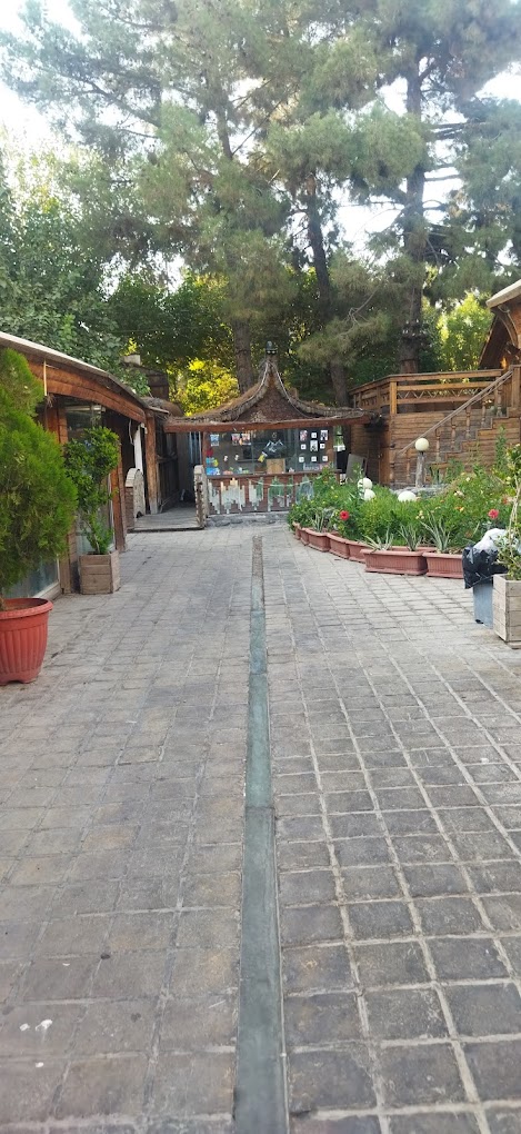 رستوران ارگ سالاریه