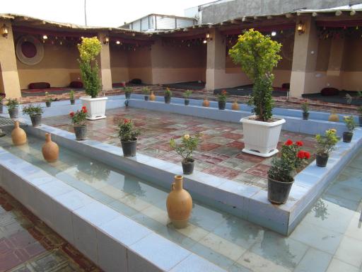 رستوران ایرونی