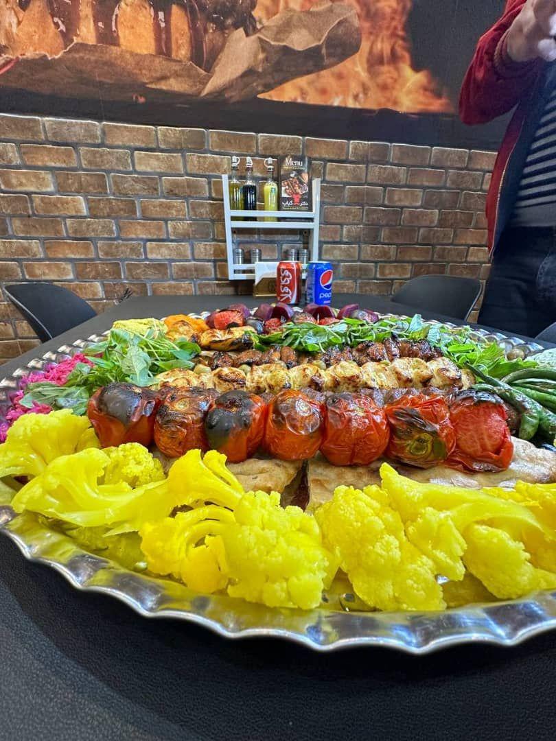 رستوران دکتر کباب