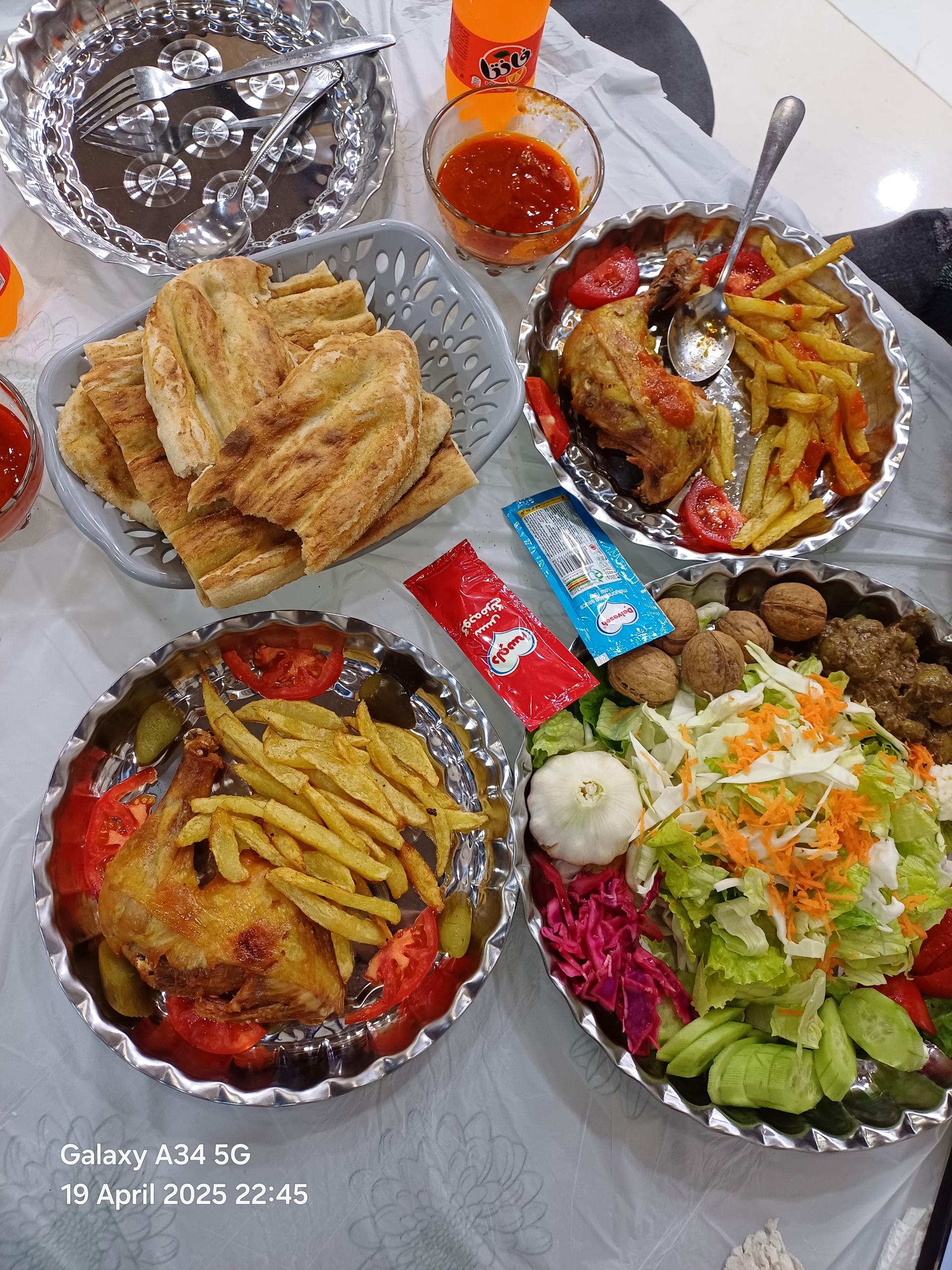 رستوران سنتی آرش