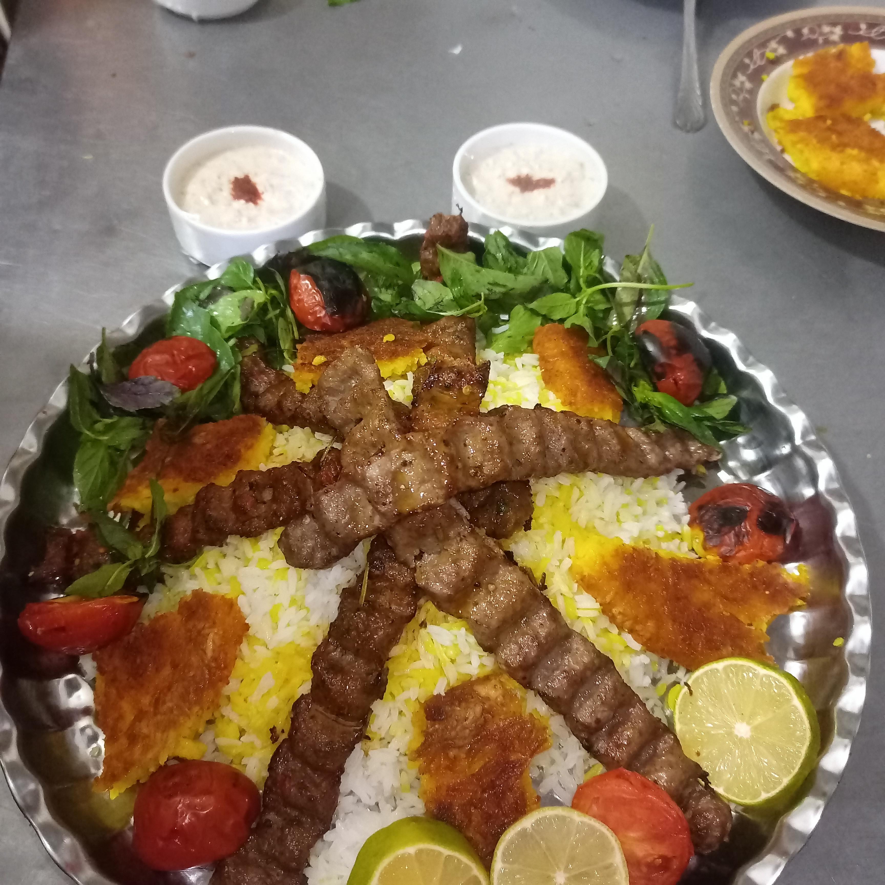 رستوران سنتی صاحبدلان