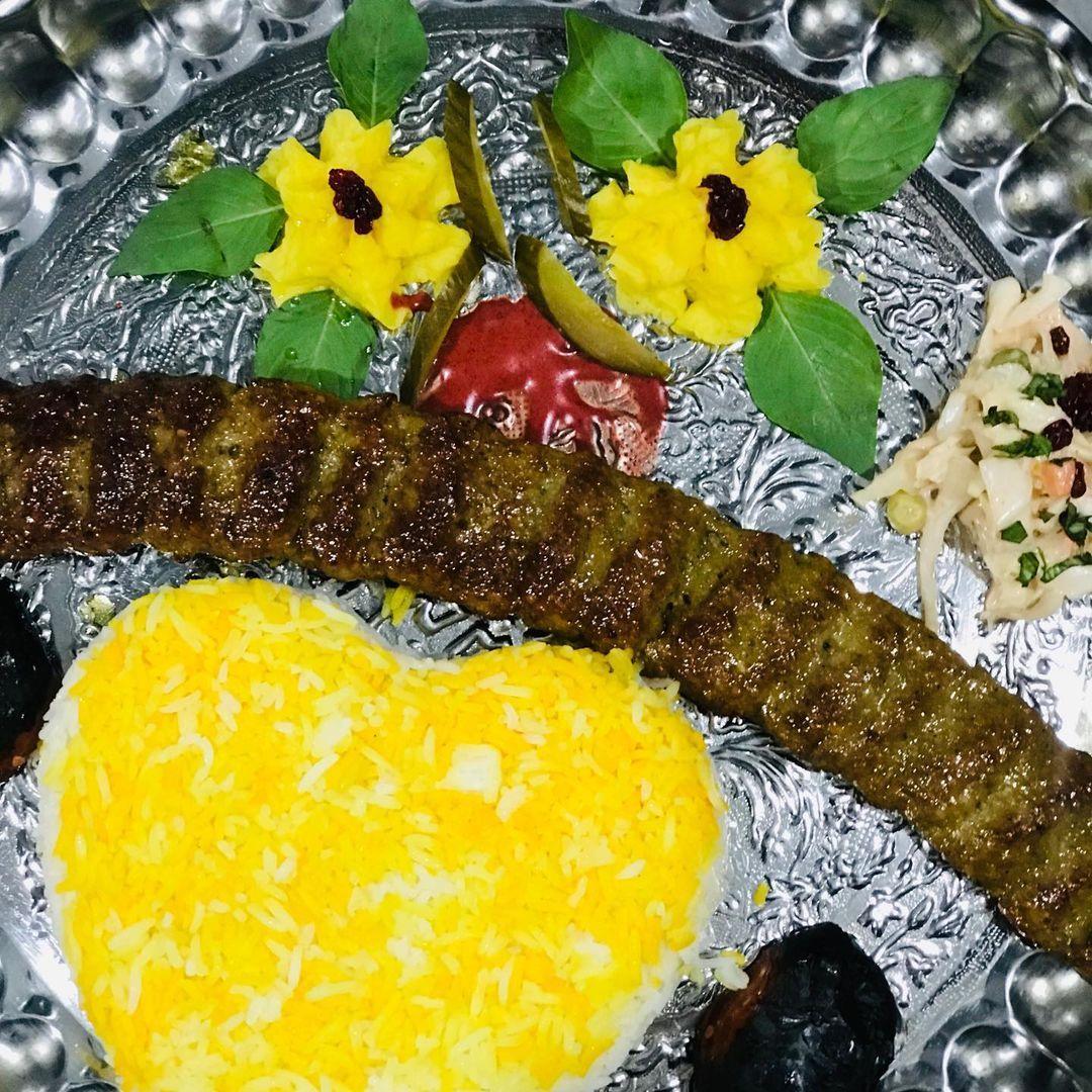 رستوران سنتی یادگاری