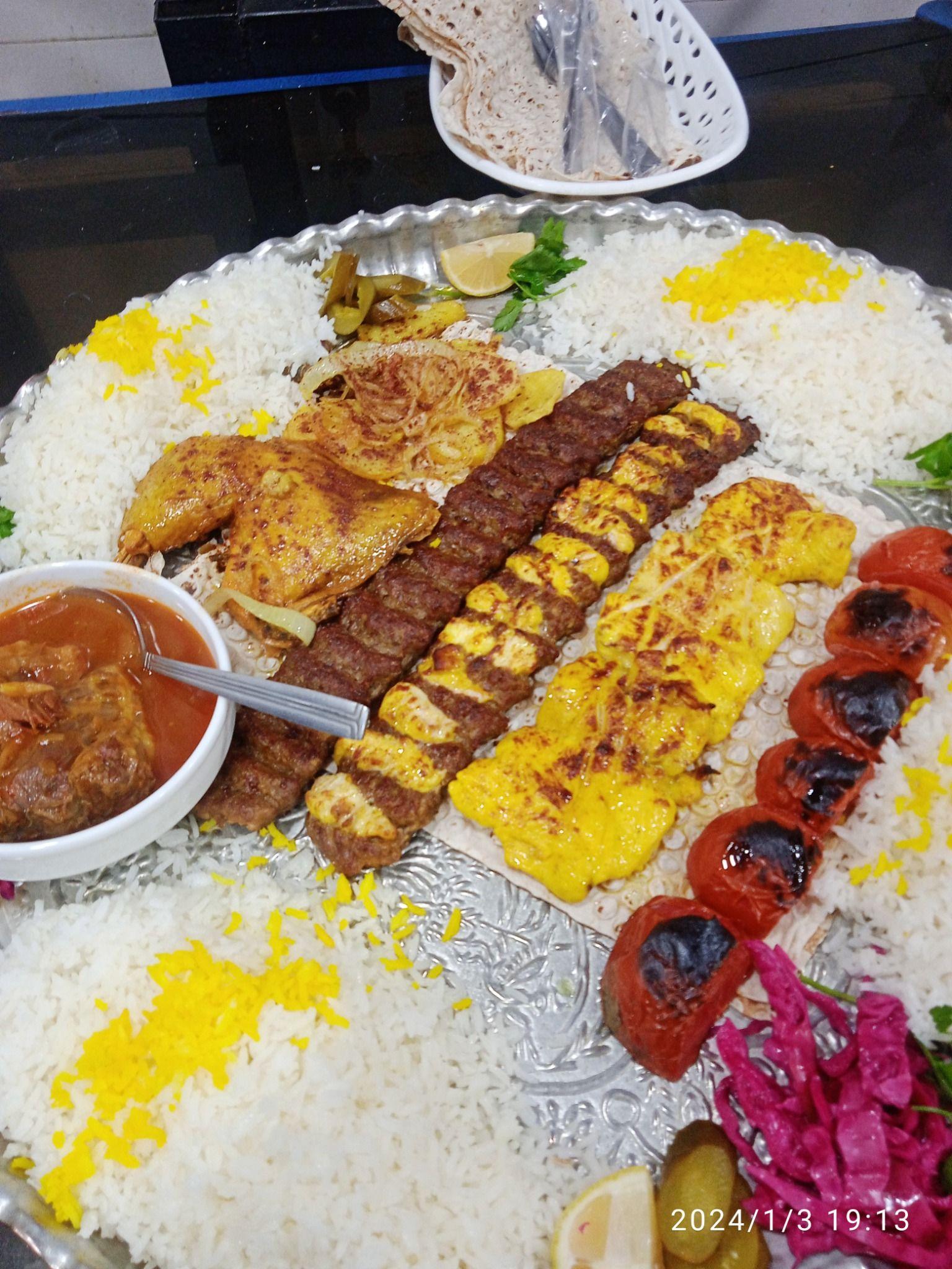رستوران سیروان سنقر