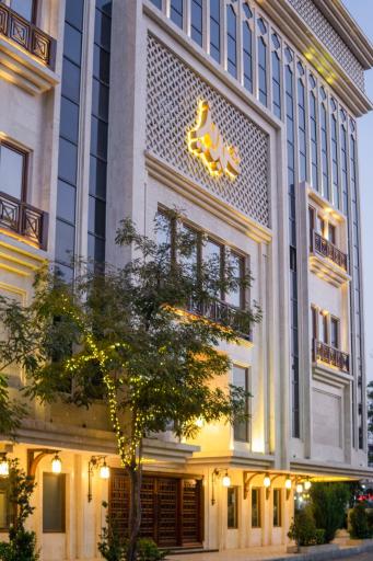 رستوران شبدیز مشهد