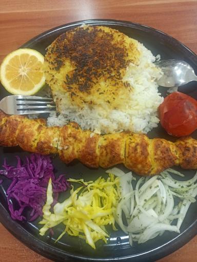 رستوران غذاهای لذیذ گیلانی بهزاد