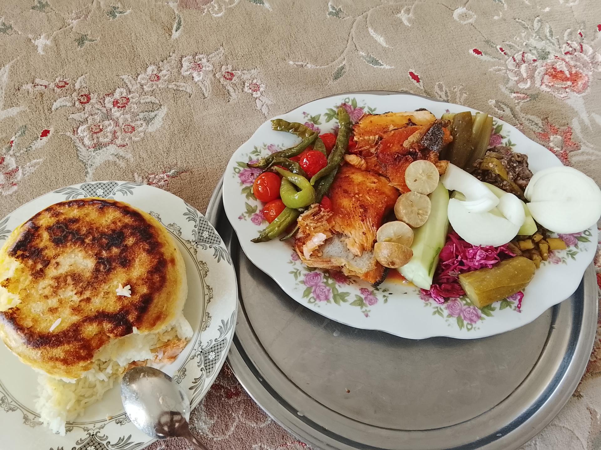 رستوران مرغی طلایی