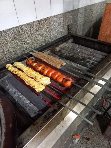 رستوران نگین شهر