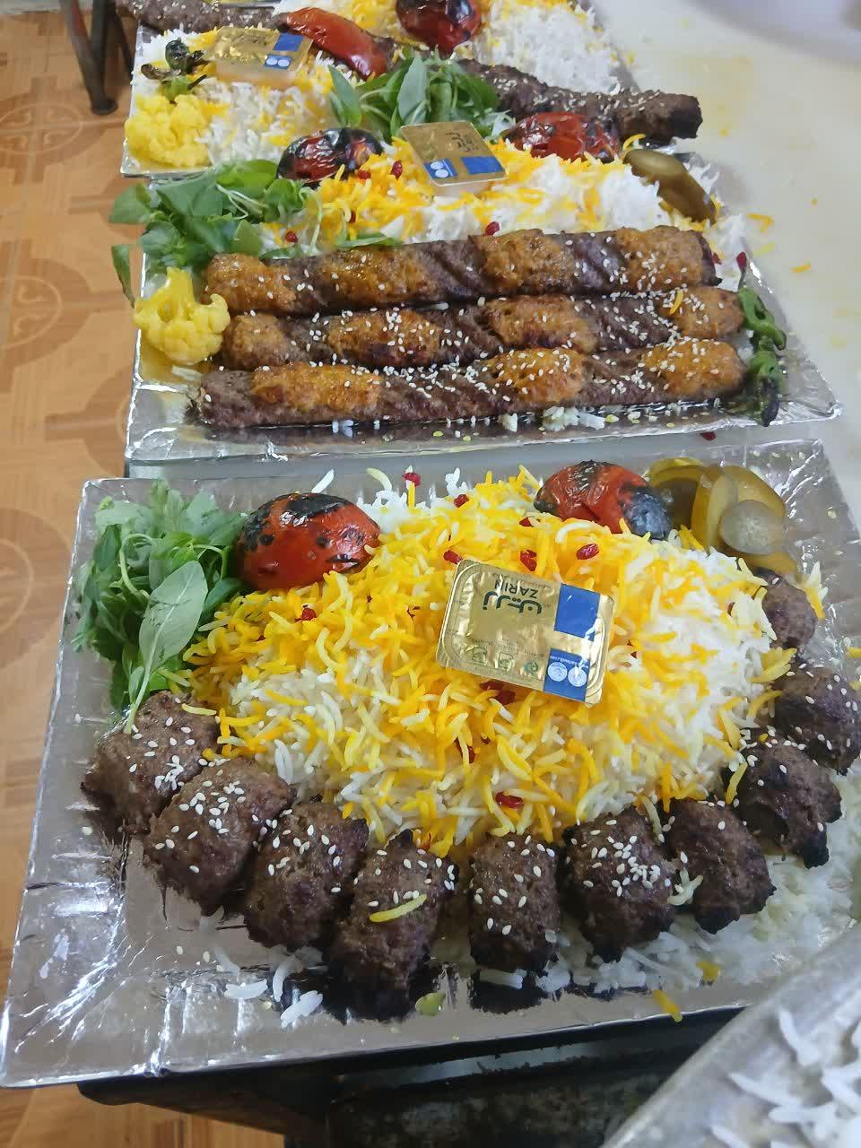 رستوران نگین کویر(مجیدی)