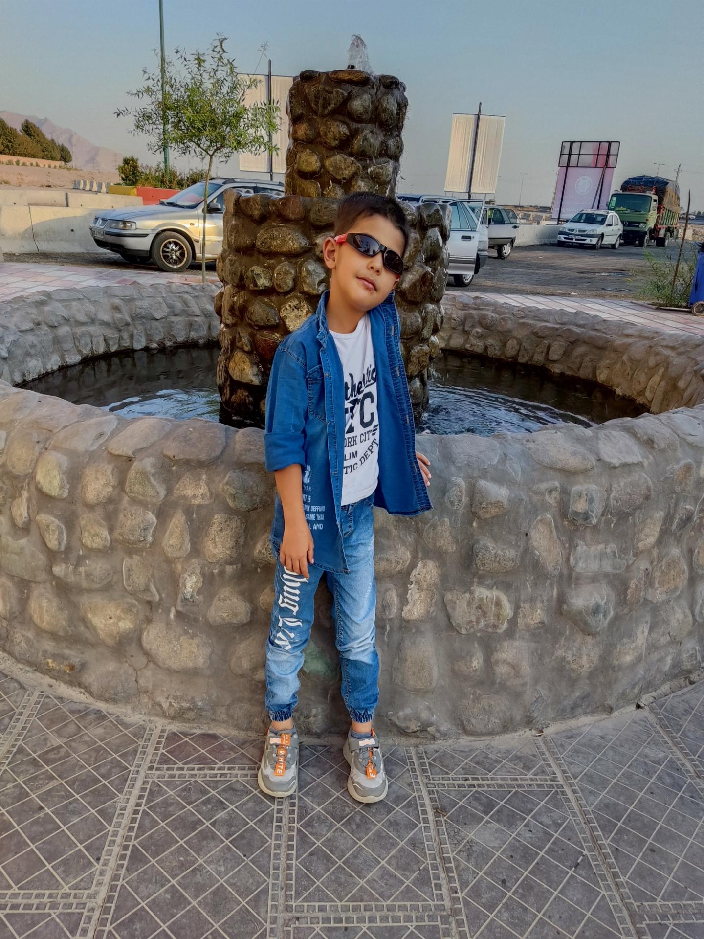 رستوران و تالار مهر