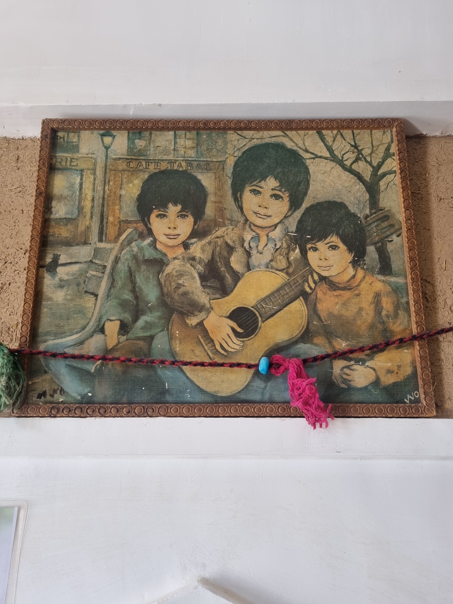 رستوران و سفره خانه سنتی لینو نایین