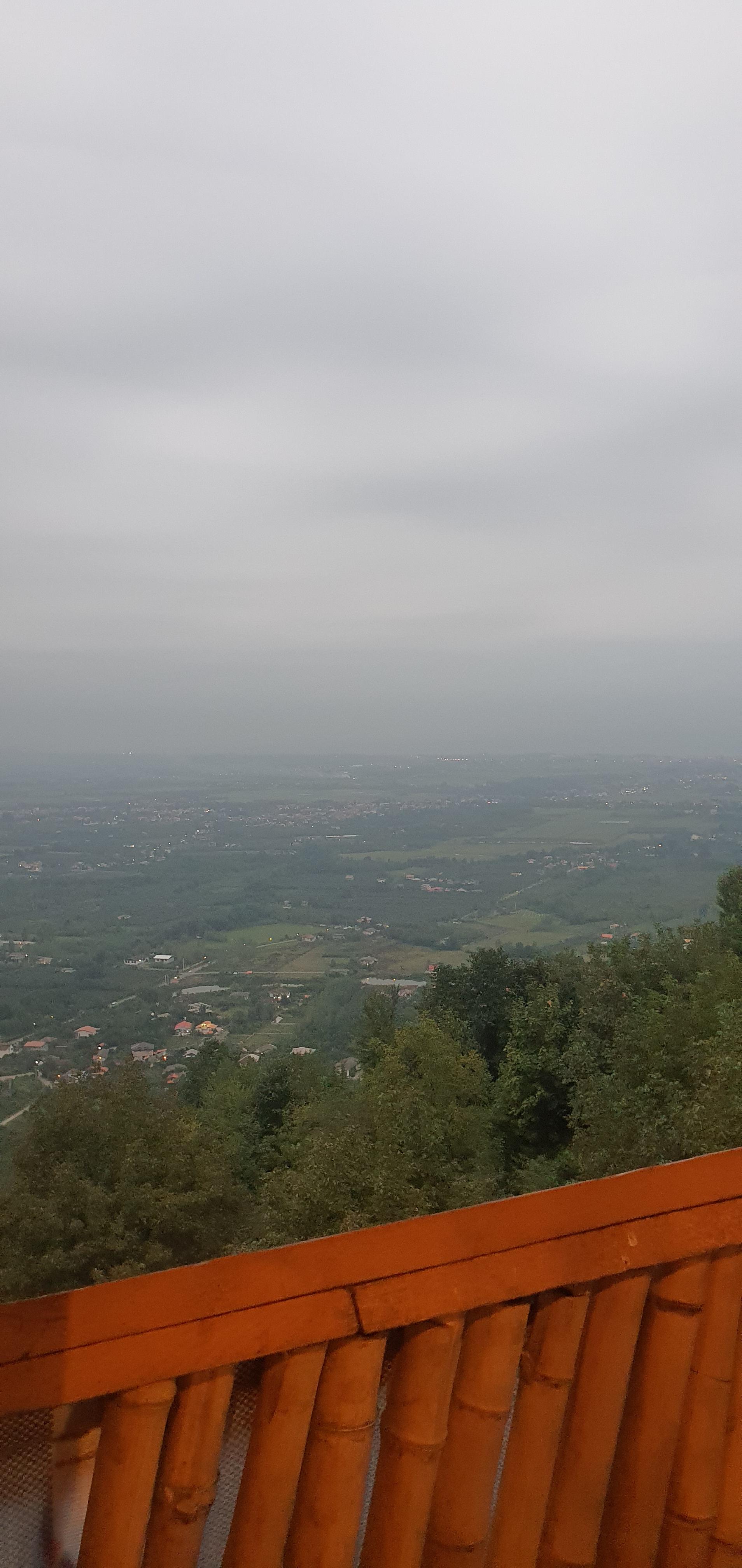 رستوران کندوج واجارگاه