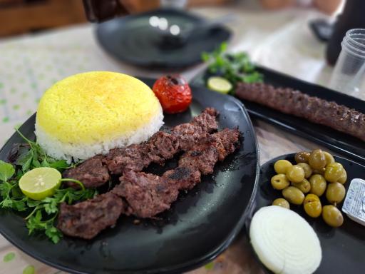 رستوران یاسر