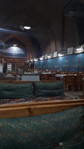 رستوران یخچال