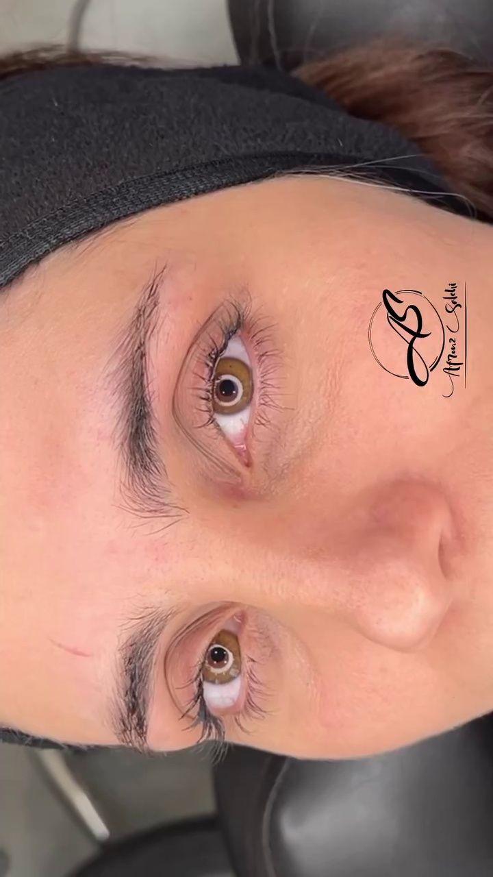 .سالن تخصصی میکروبلیدینگ افروز صالحی