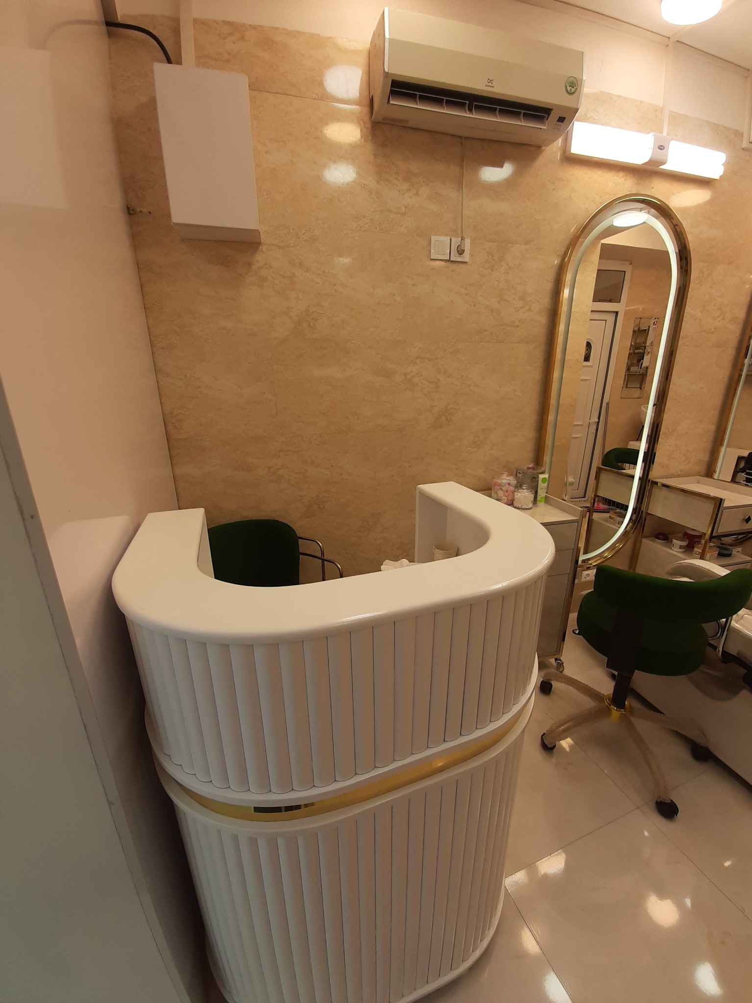 سالن زیبایی سمانه سعیدی