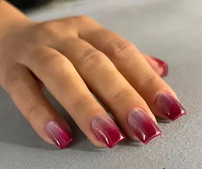 سالن ناخن سارا نقی زاده
