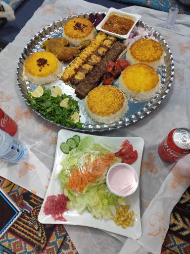 سفره خانه سنتی تنور
