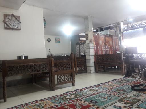 سفره خانه سنتی دل نشین