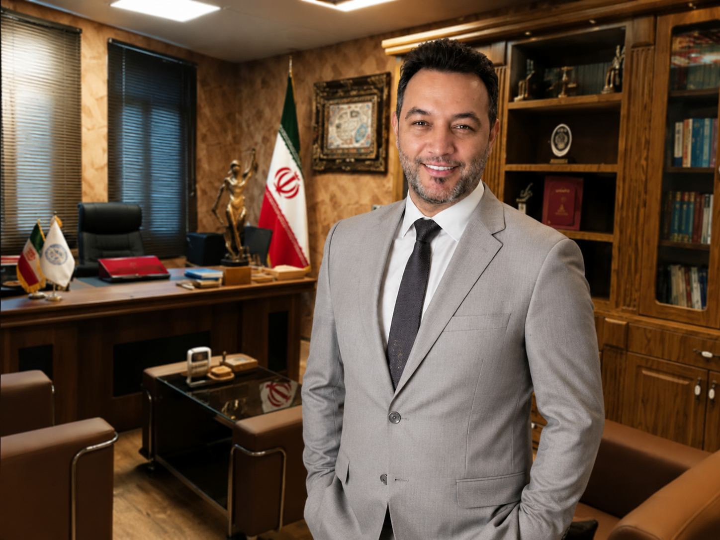 سیدمجتبی حسینی دستجردی وکیل پایه یک