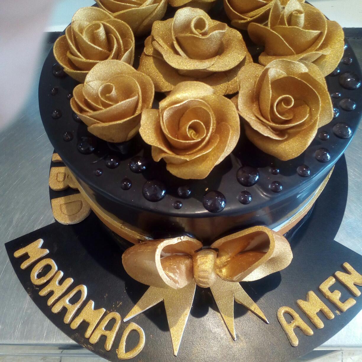 شیرینی سرای میلاد