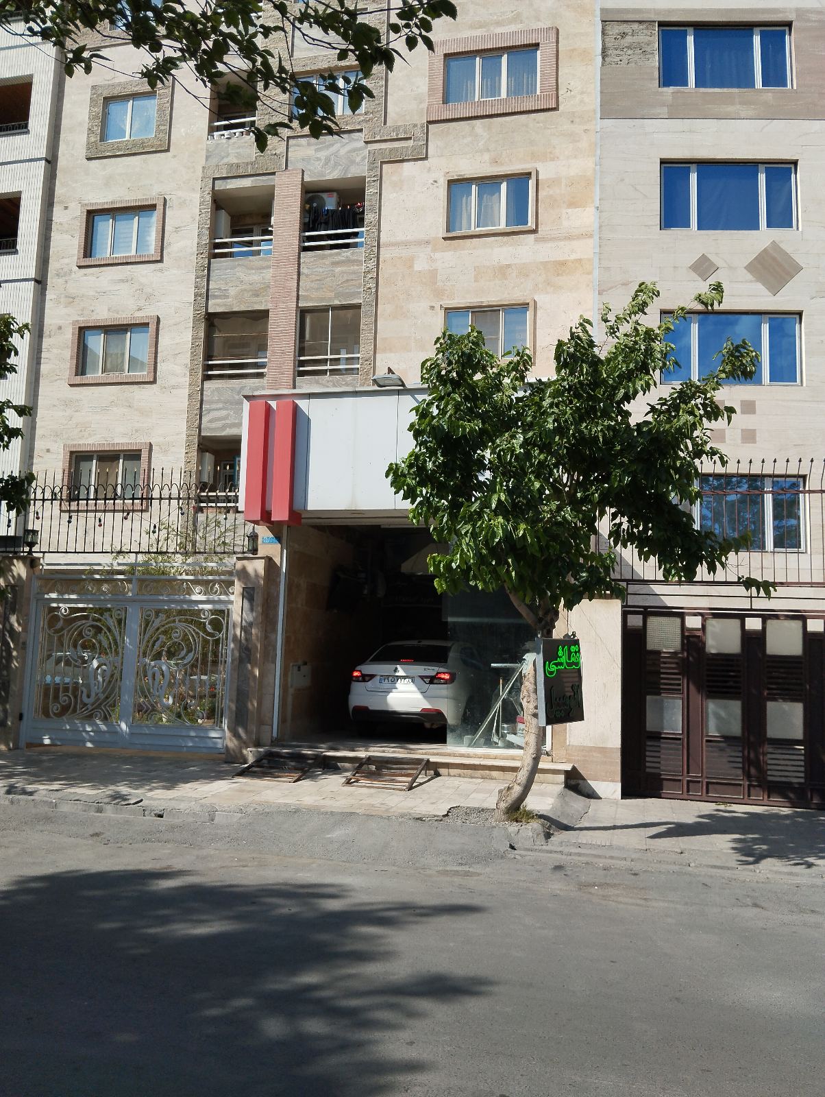 صافکاری و نقاشی اتومبیل کلاسیک