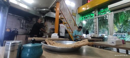 صبحانه و دیزی سرای دلشاد
