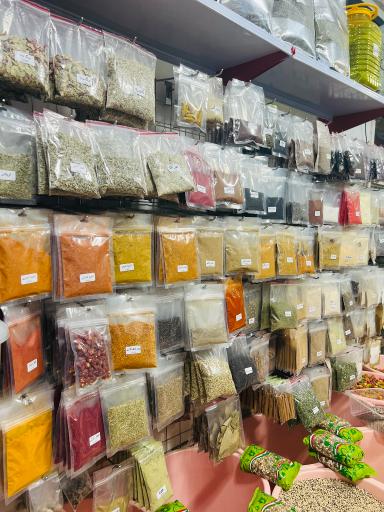 عطاری ولوازم قنادی قلب سبز