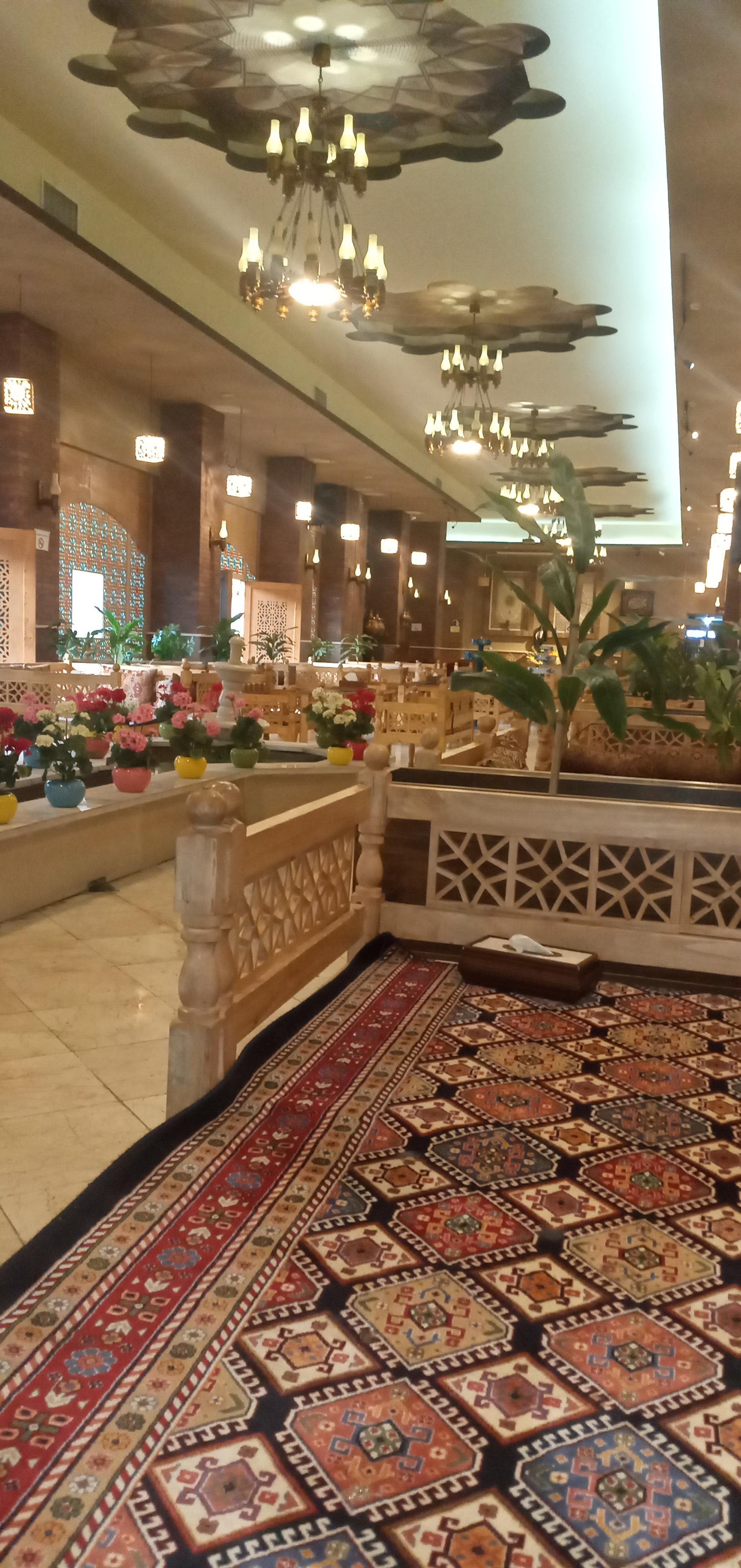 عمارت کلاه فرنگی