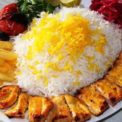 غذا آماده غوغا