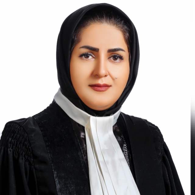 فتانه اسماعیلی وکیل پایه یک دادگستری