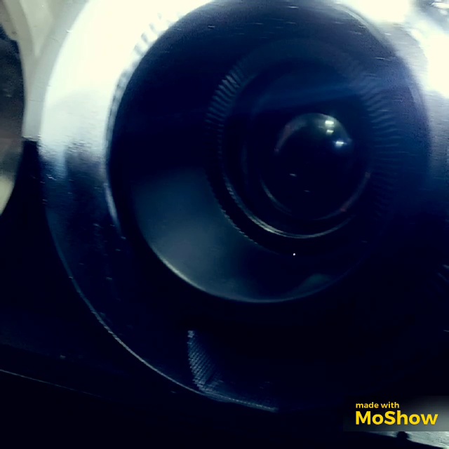 فروش و تعمیر چراغ خودرو ساخت طلق