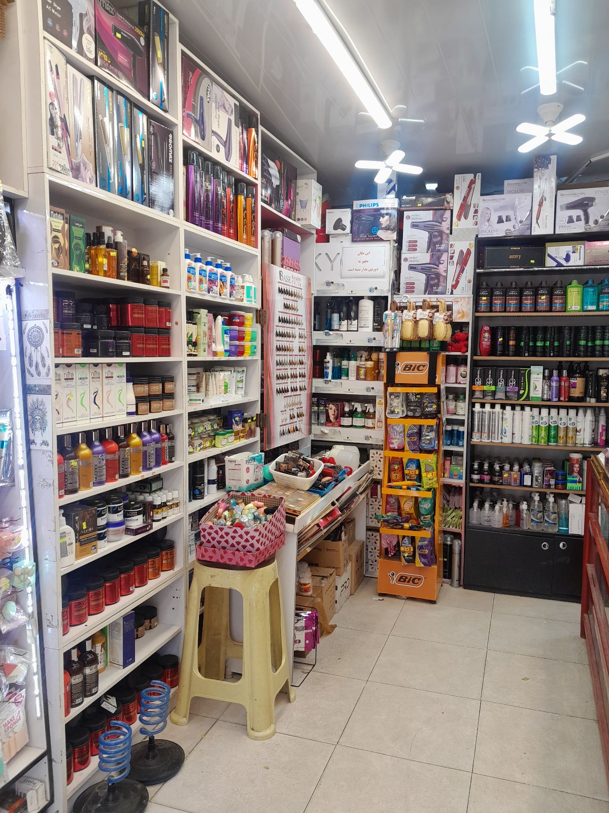 فروشگاه آرایشی سیرنگ - آمل - 6406