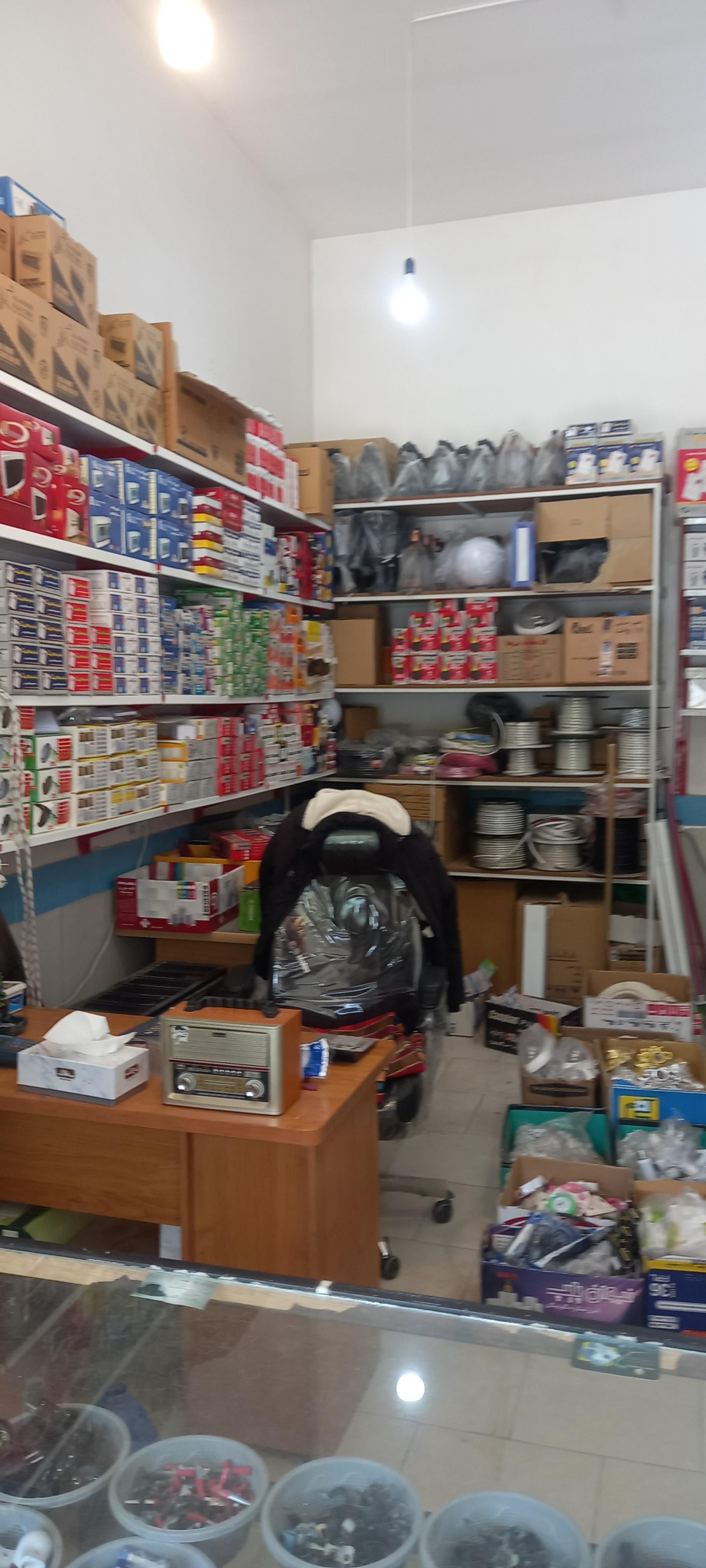فروشگاه برق صنعتی قنبری