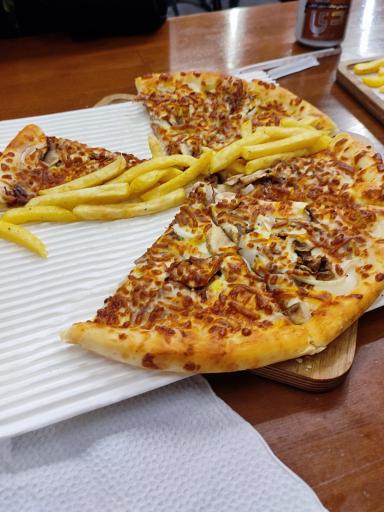 فست فود شیلا