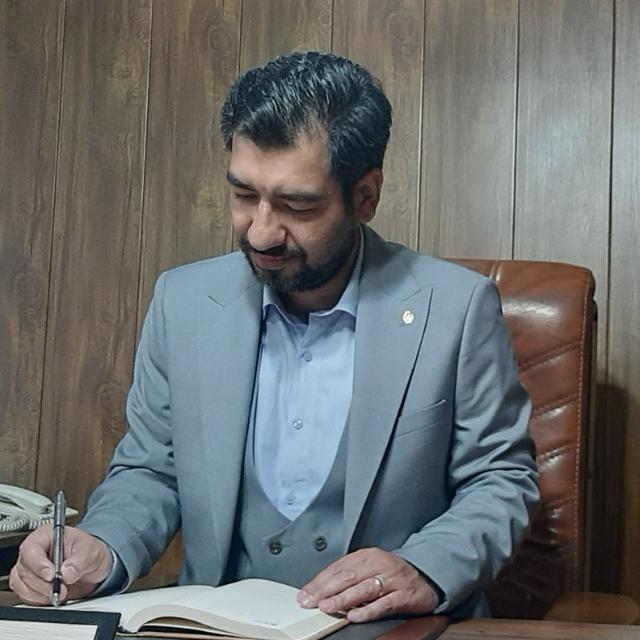 فضل اله افخمی وکیل پایه یک دادگستری