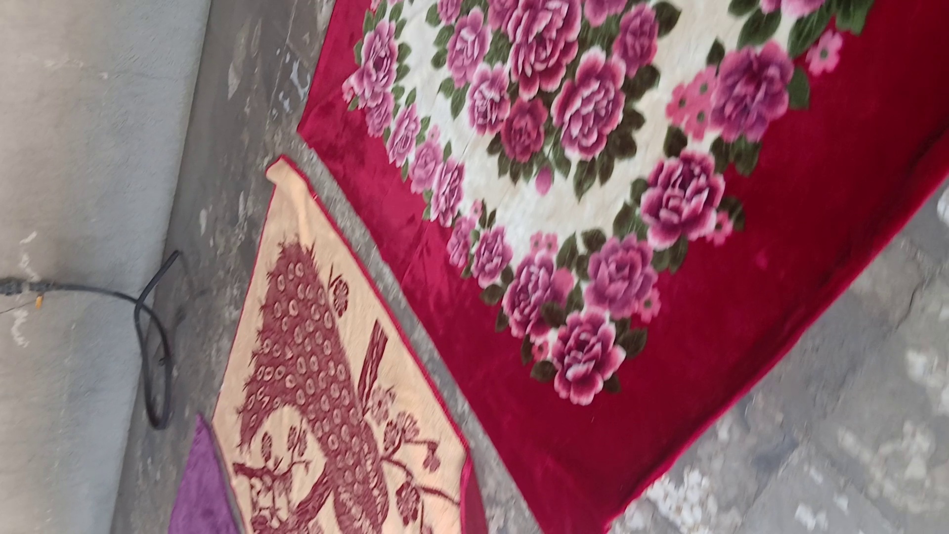 قالیشویی گل ابریشم قم