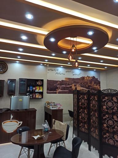 قهوه ی تلخ کرمانی
