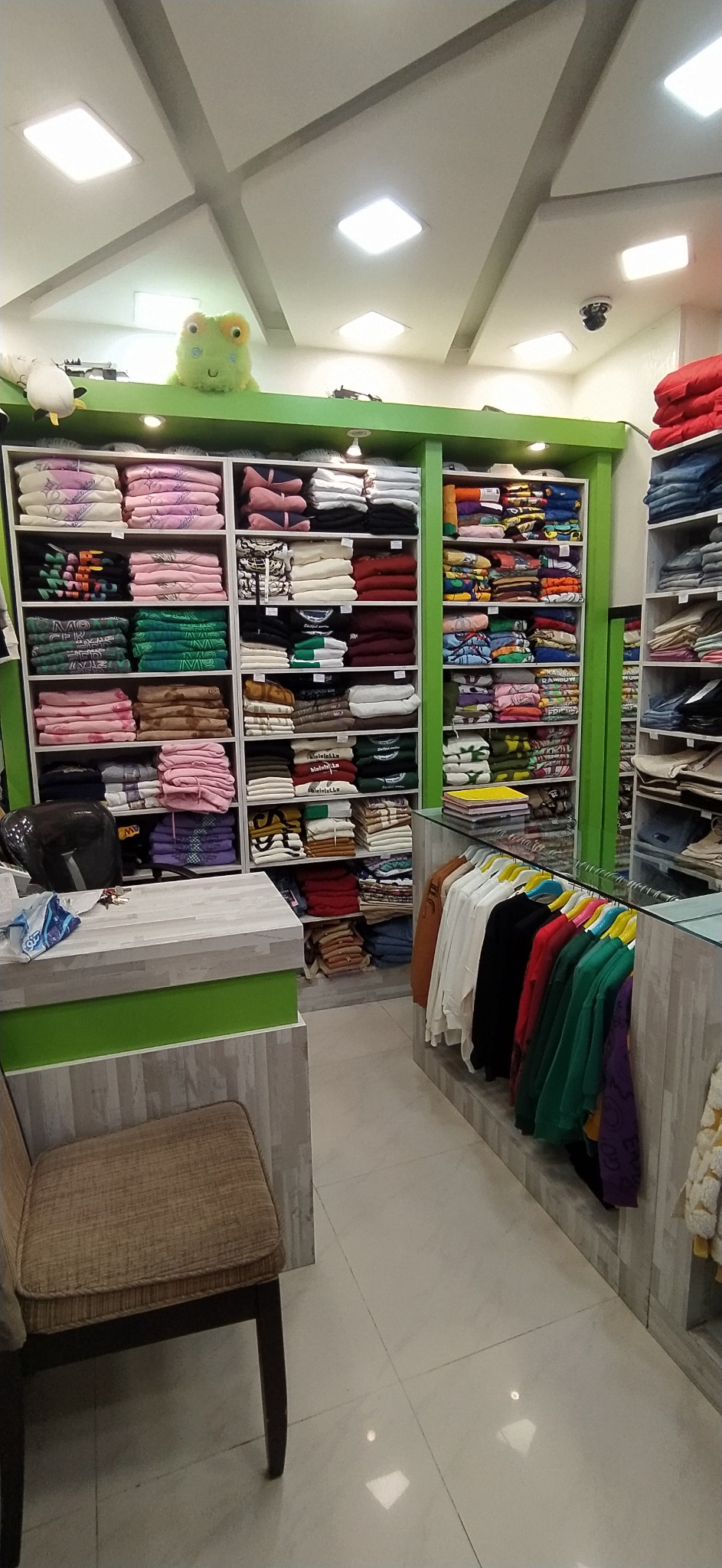 لباس بچه گانه آرادarad2911