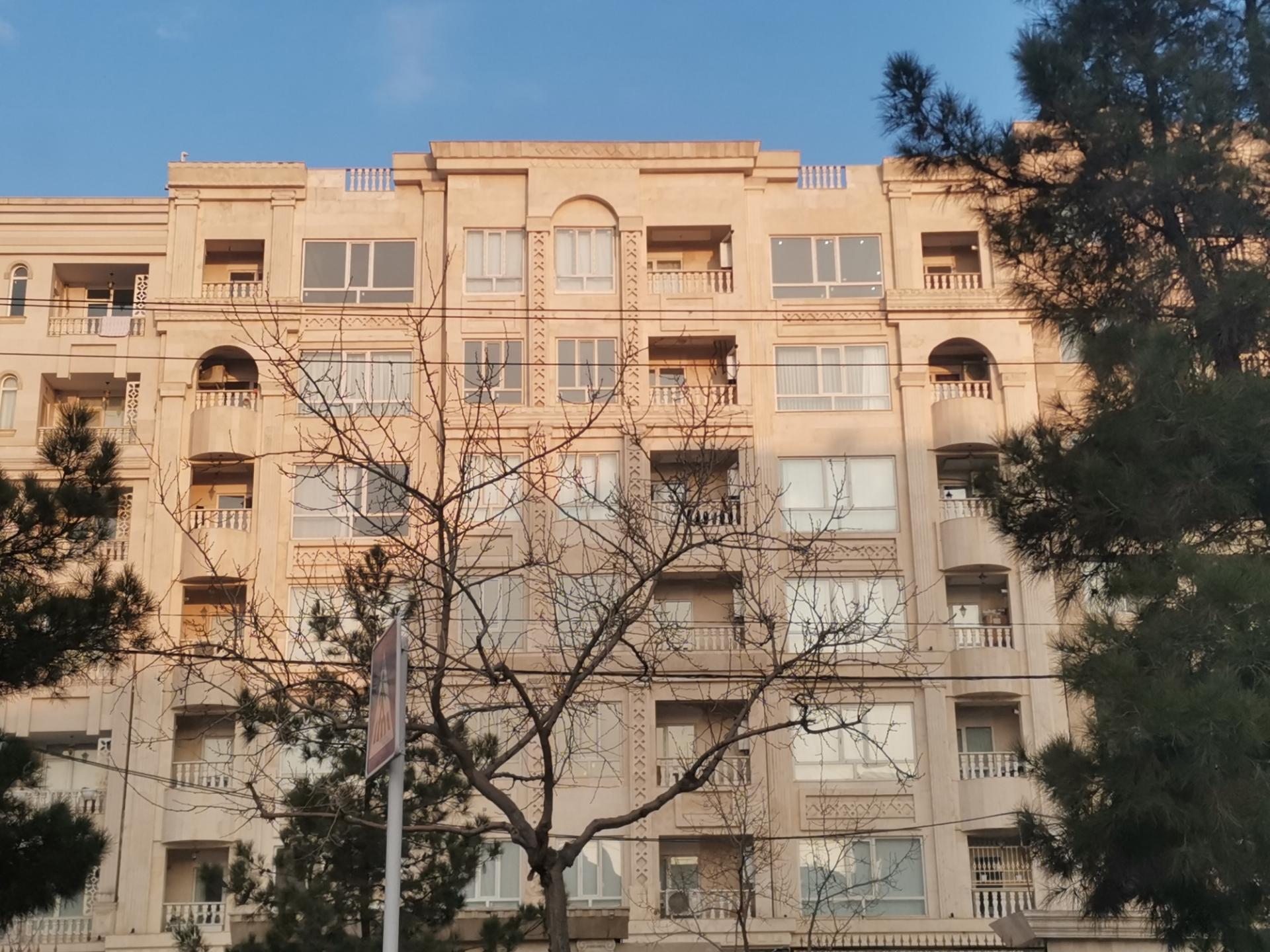 مجتمع مسکونی زنبق
