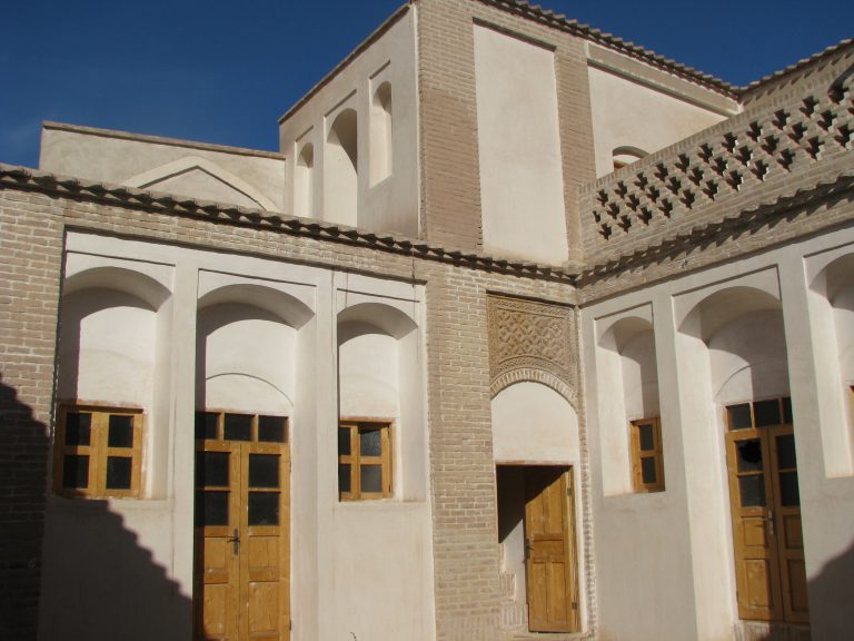 مجتمع هنرهای دستی ارمغان هنر زرین