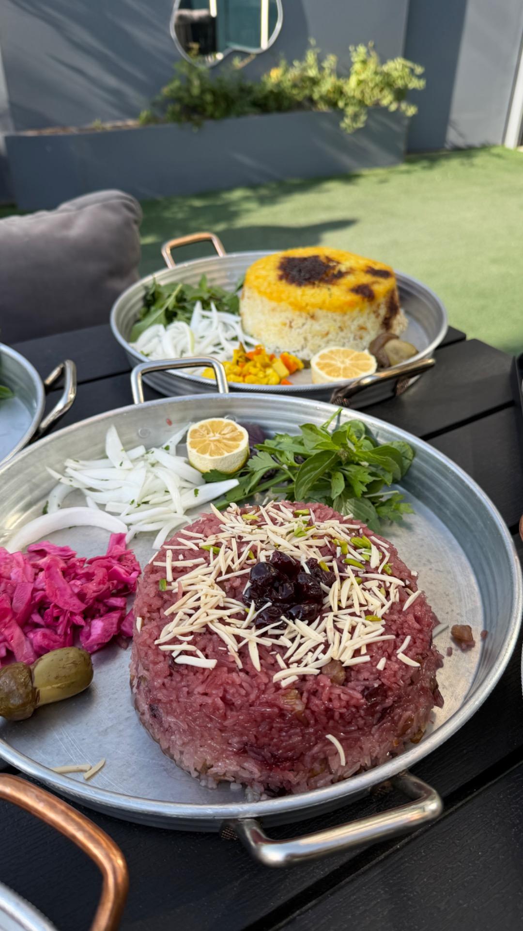 مجموعه غذایی اعیان