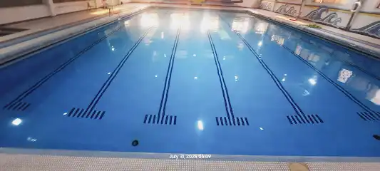 مجموعه ورزشی بدر